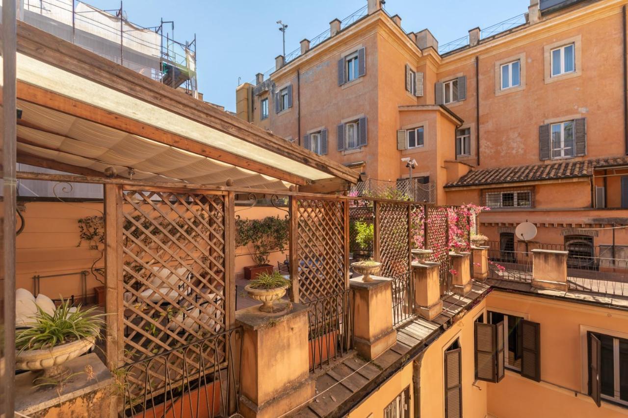 Apartment The Pantheon Terrace Experience Rom
